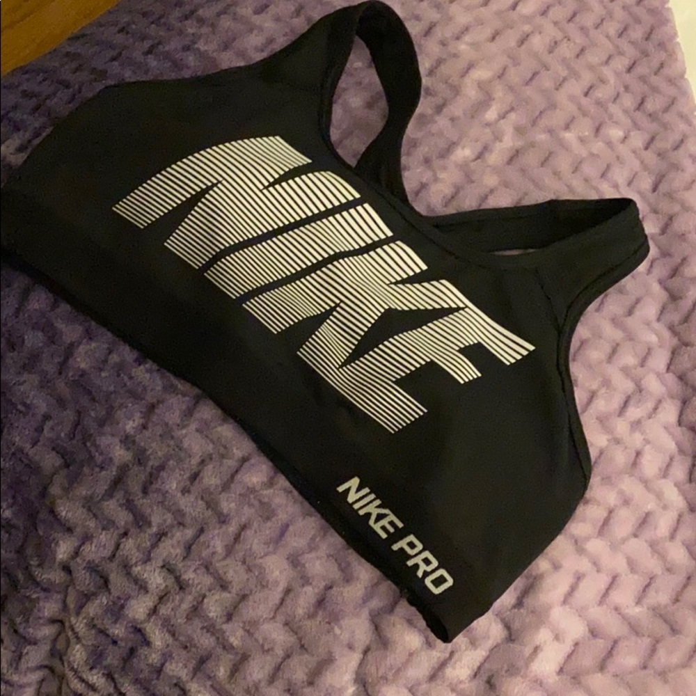 Black Nike Pro Padded Sports Bra